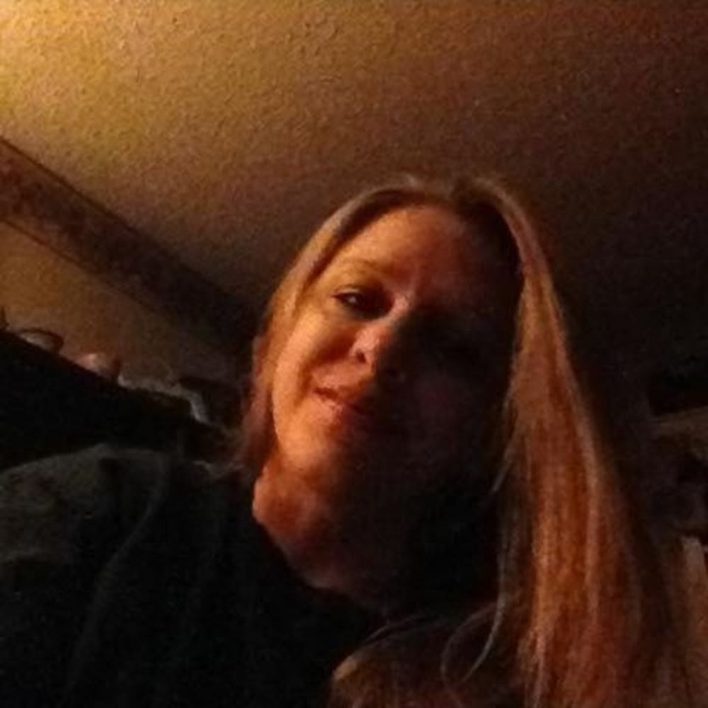 Meet your Posher, Angie